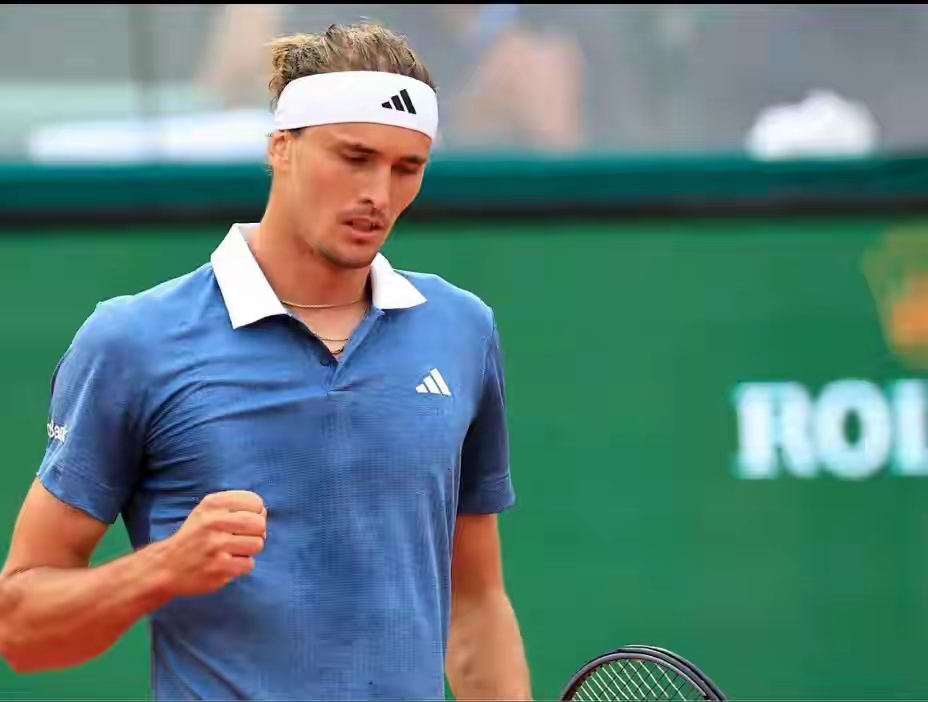 温网轻取ATP总决赛，兹维列夫惊艳四座