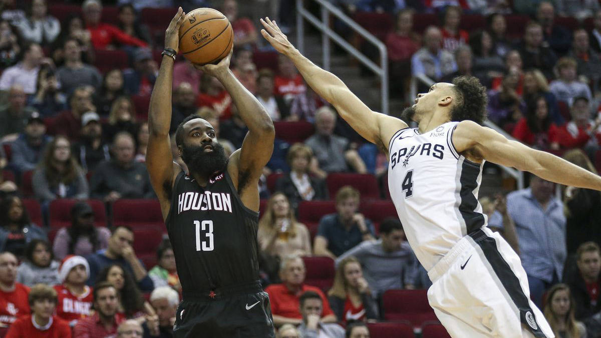 凯尔特人险胜吉林队,伦纳德状态火热 凯尔特人险胜吉林队,伦纳德状态火热