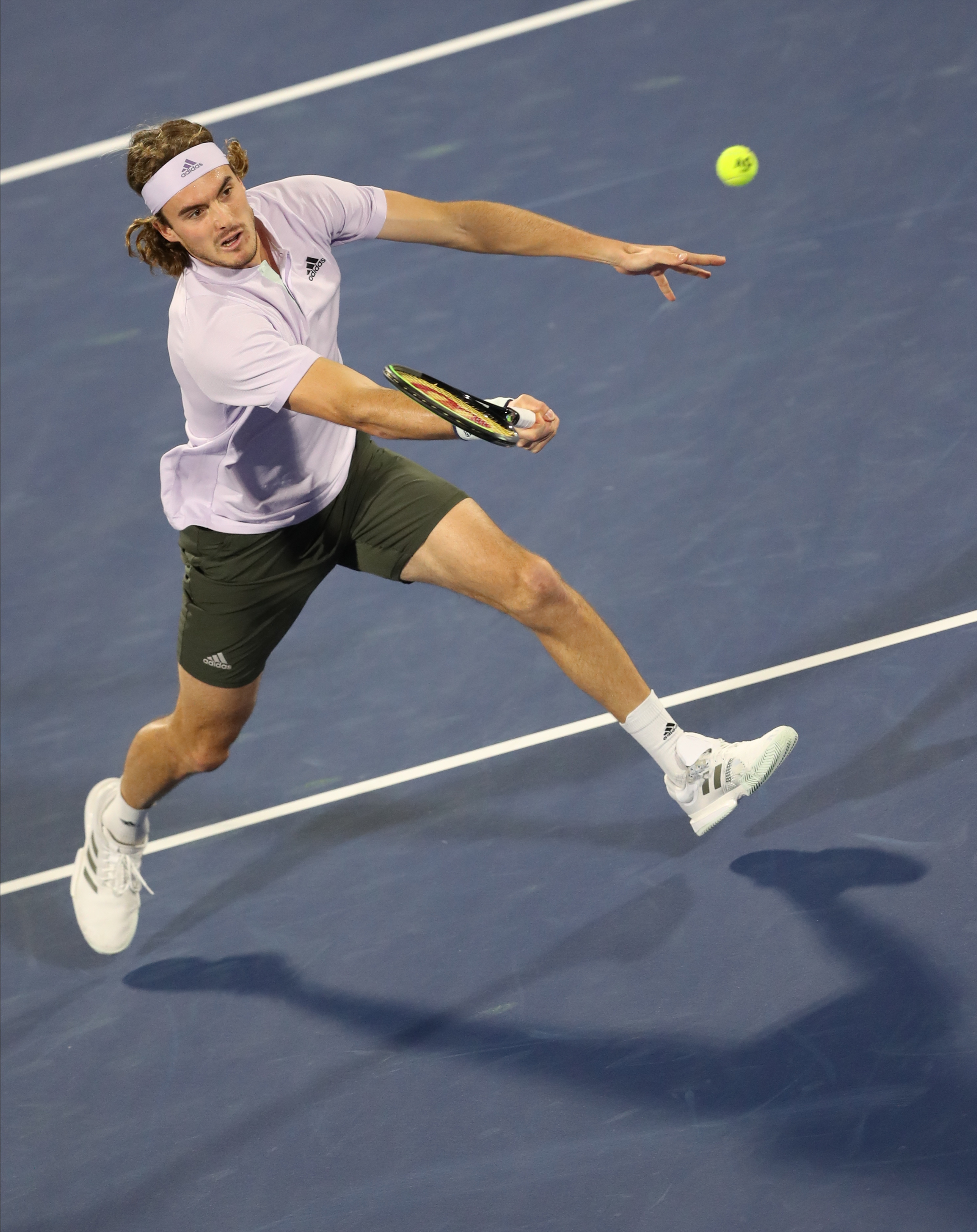 温网险胜美网,西西帕斯点燃赛场 温网险胜美网,西西帕斯点燃赛场