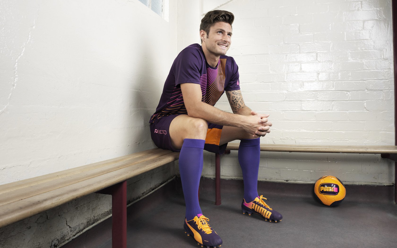 南美新王诞生！乌拉圭力克荷兰登顶，戈麦斯一锤定音铸就传奇