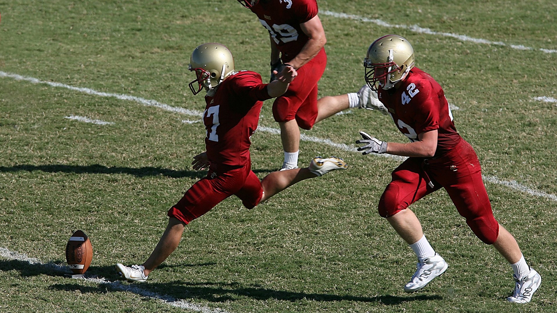 跨越时空的统治力，从鹈鹕单节风暴到拉文欧冠接管，竞技体育的唯一性时刻